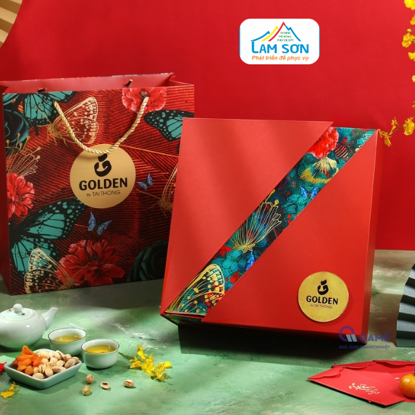 Hộp quà tết